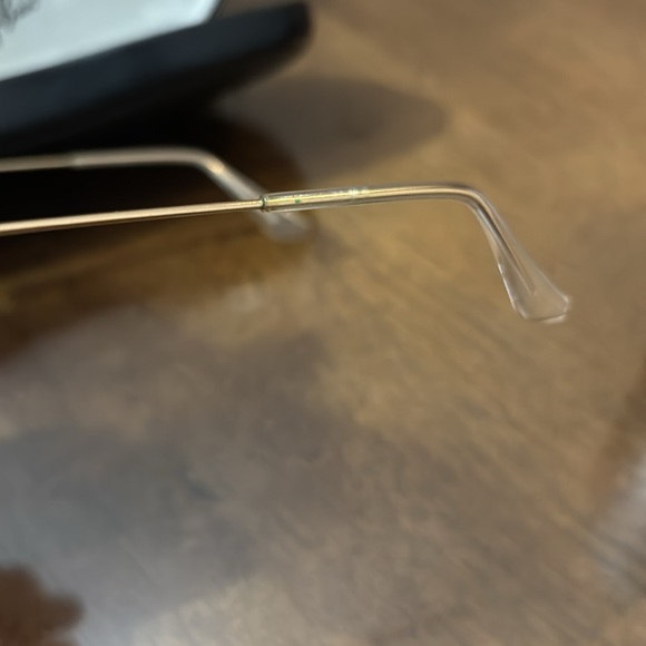 Ray-Ban Aviator Sunglasses with Case - Picture 16 of 16